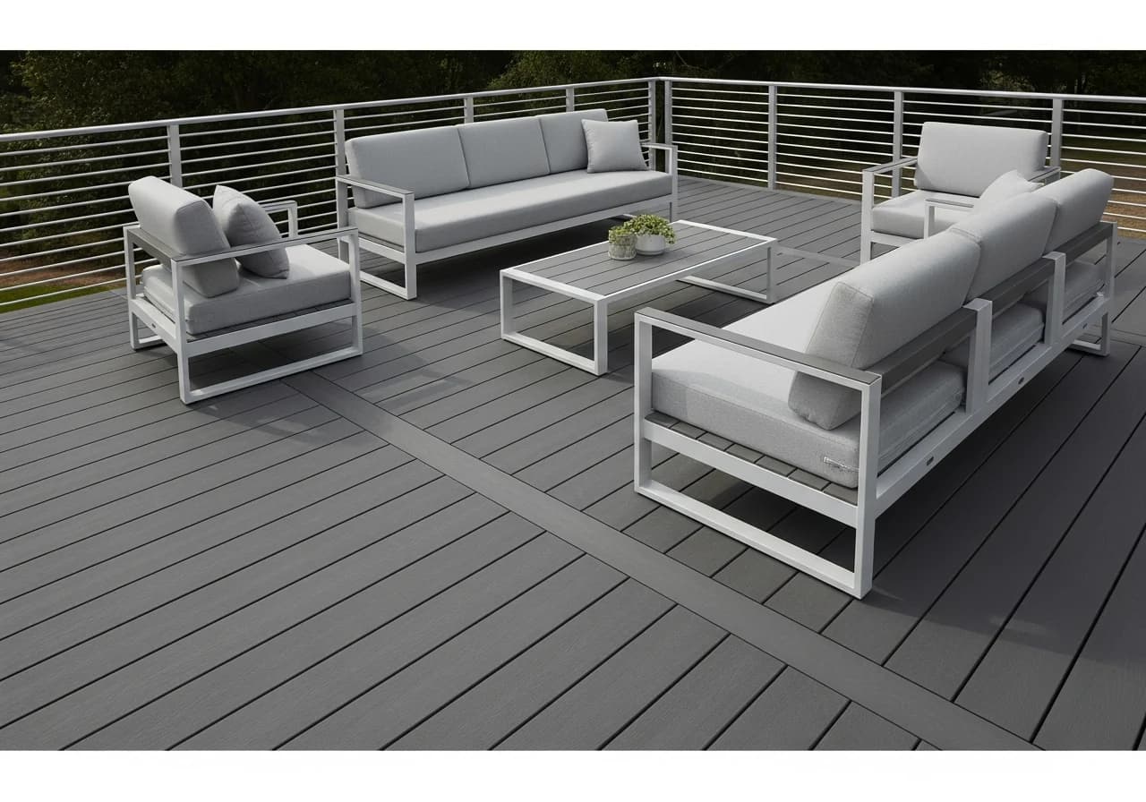 Scandinavian Minimalist Deck